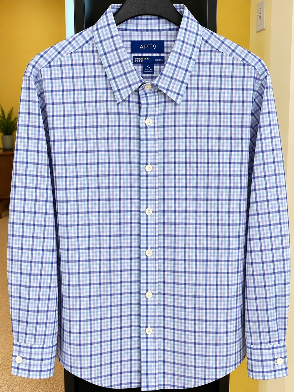 Apt. 9 Men’s Blue Plaid Button-Down Dress Shirt